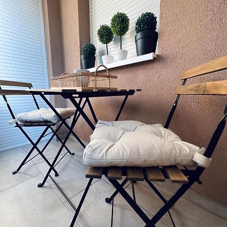 Top Apartman Sombor Buitenkant foto