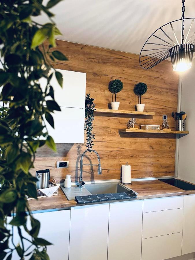 Top Apartman Sombor Buitenkant foto