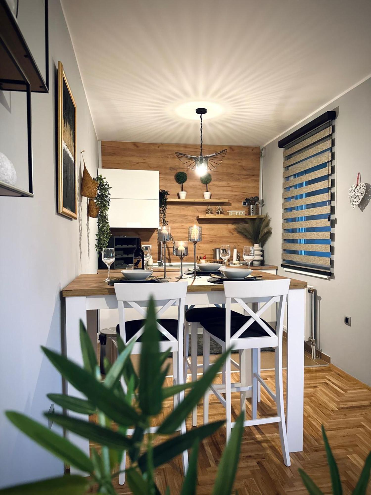 Top Apartman Sombor Buitenkant foto